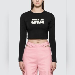 I Am Gia Ida Long Sleeve T-Shirt